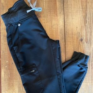Black Figs Zamora Jogger Scrub Bottom